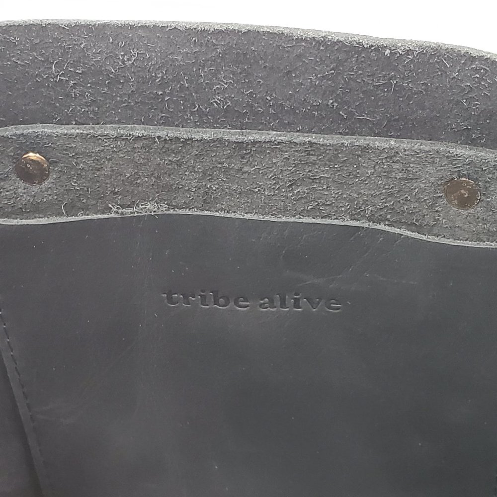 Tribe Alive Leather Luxe Handbag - Picture 12 of 16